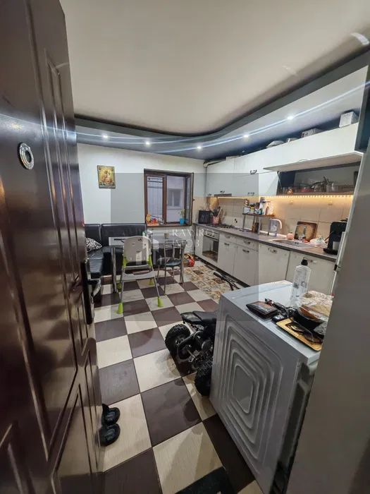 OCAZIE APARTAMENT 3 CAMERE DECOMANDAT UIOARA/BRANCOVEANU - Poză 8