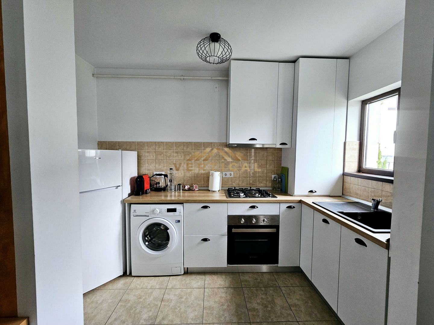 Casa de inchiriat complet mobilata si utilata - comuna Berceni - Poză 5