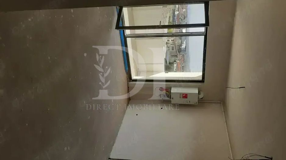 Apartament de vanzare / Zona Eroilor / Floresti - Poză 3