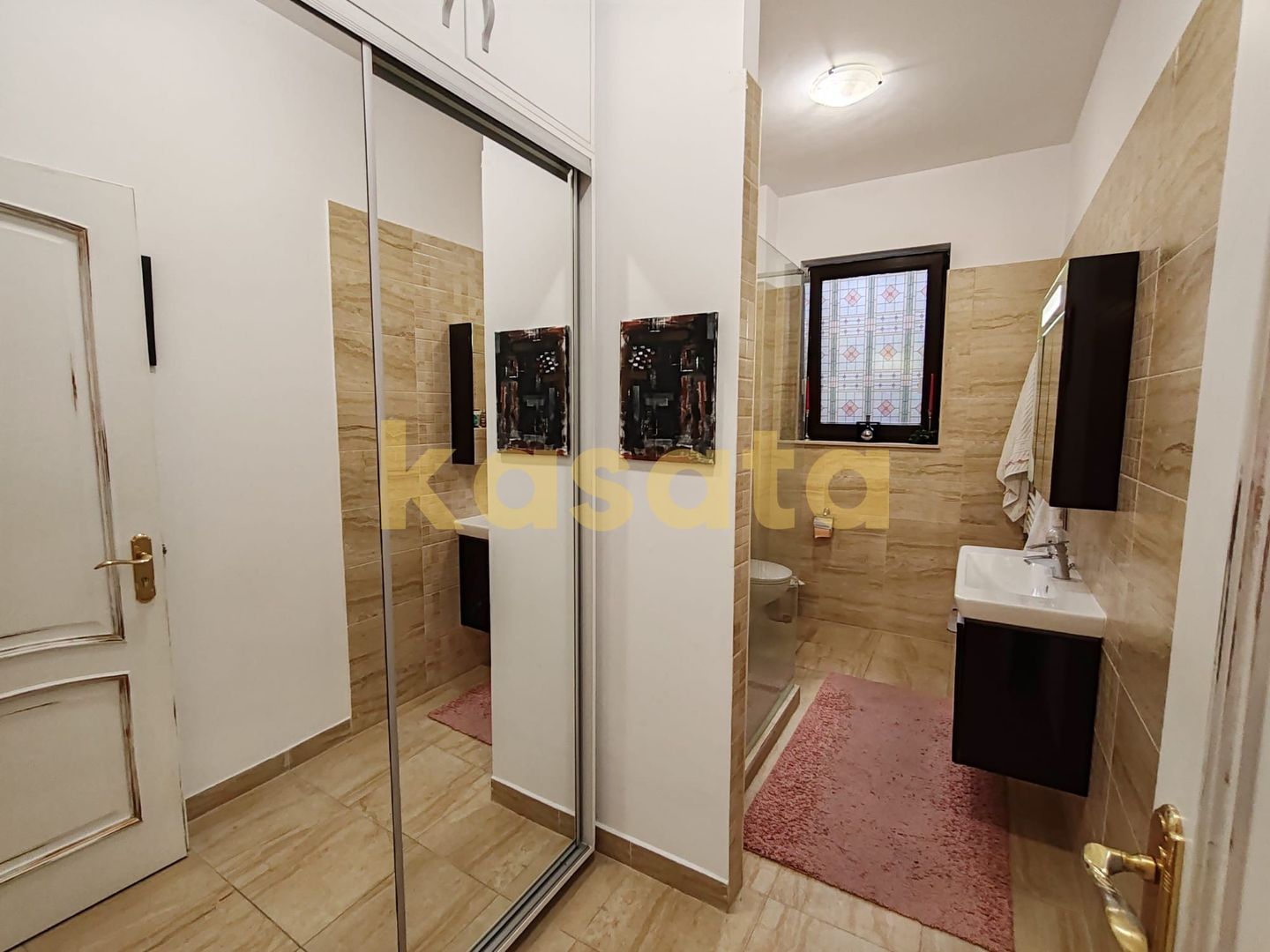 Vila care redefinește echilibrul între rafinament, spațiu și liniște - Poză 24