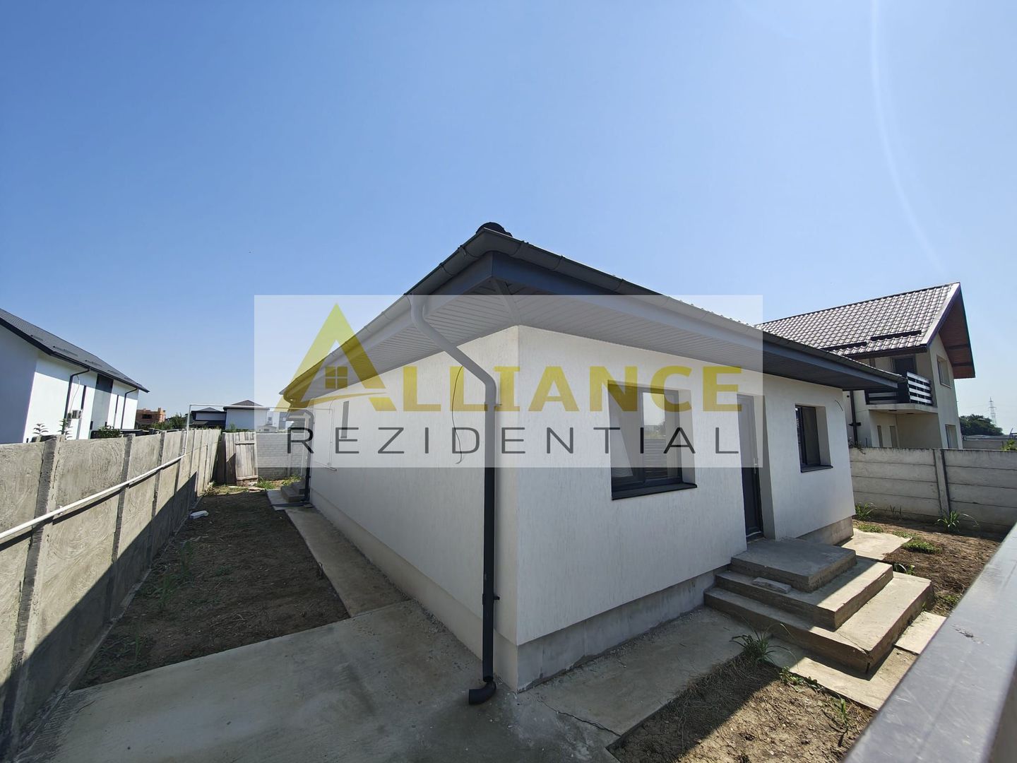 Casa parter moderna | 3 camere | 73 mp utili | Teren 300 mp - Poză 2