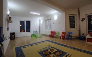 Casa in zona Lipovei,  ideala pentru activitati comerciale. - Poză 5