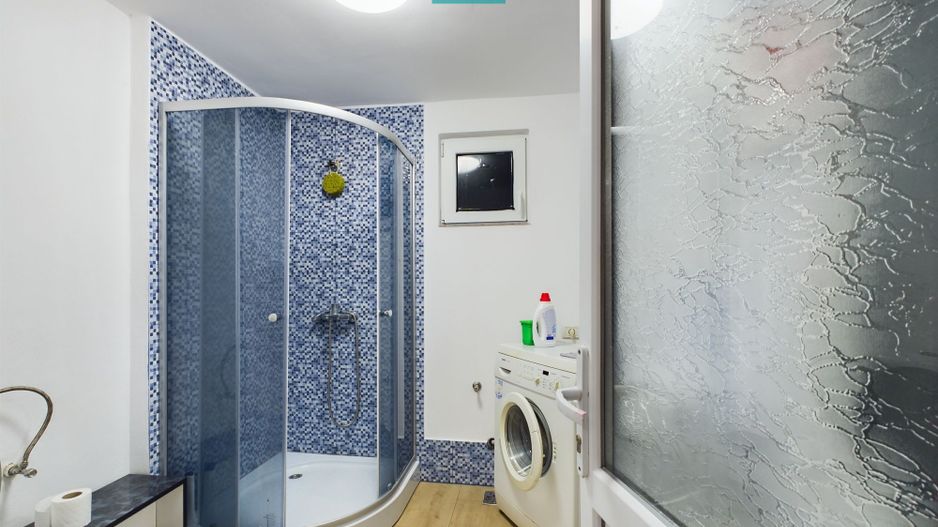 Proprietate imobiliară cu potențial extraordinar! - Poză 11