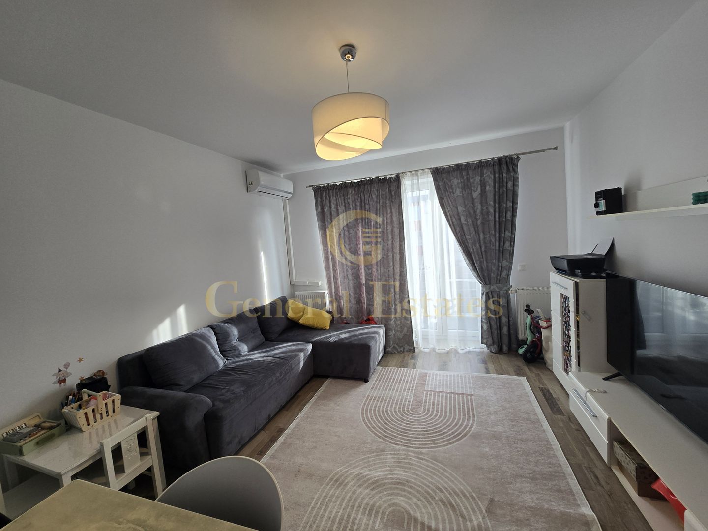 Spre vanzare - apartament 2 camere in Brasov - Poză 3