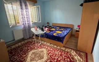 De vânzare Vilă D+P+2E, Gradiste Arad, garage si curte proprie - Poză 14
