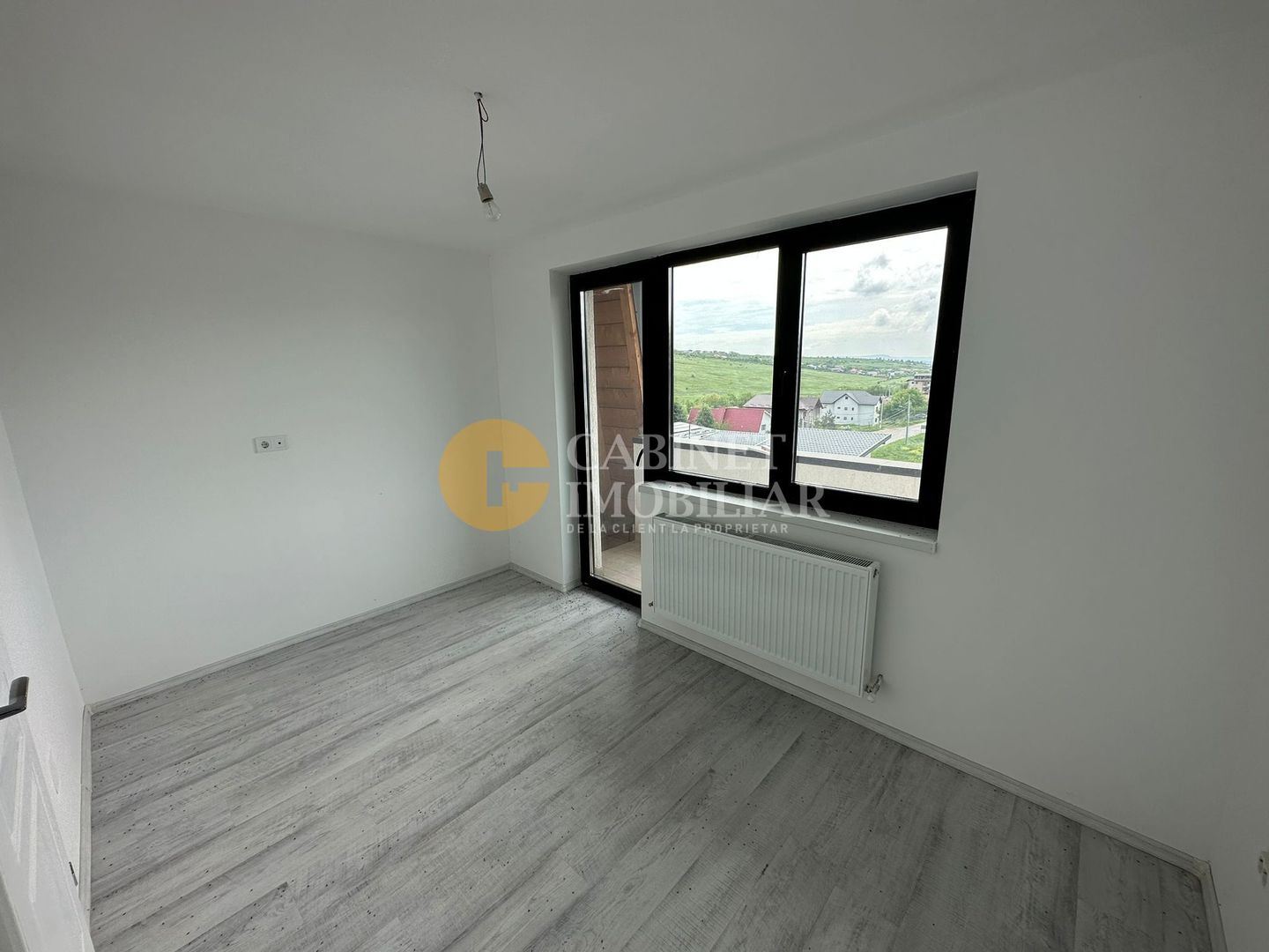 3 CAMERE DECOMANDAT - 70MP - ETAJUL 2 - Bloc intabulat - Loc Parcare - Poză 3