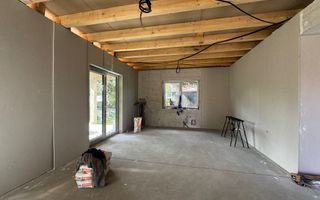 Casa individuala la asfalt cu toate utilitatile, Micesti - Poză 5