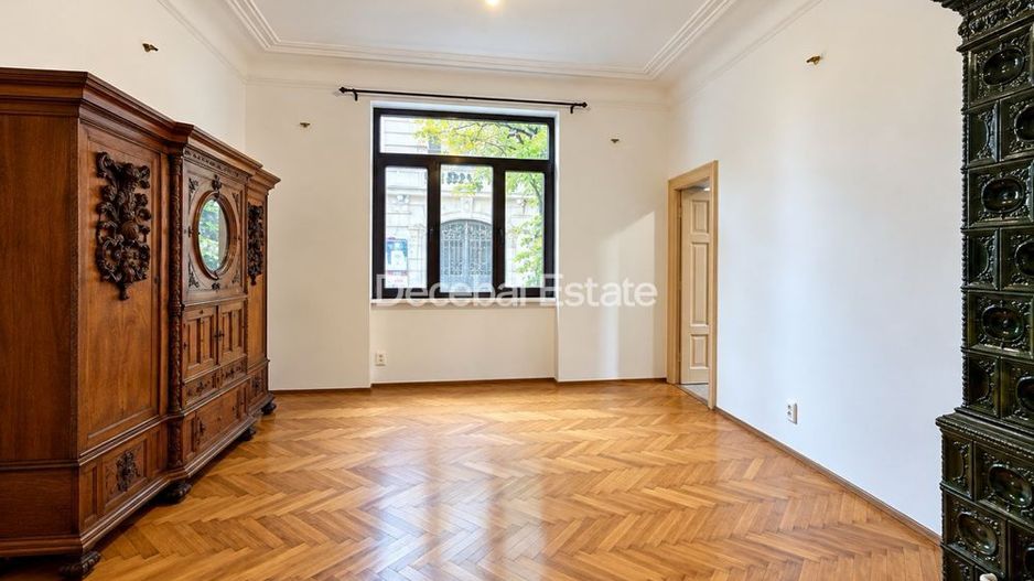 Oportunitate - Apartament 3 camere, 96 mp, Parter. in casa interbelica - Poză 2