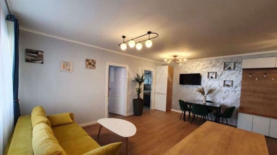 Apartament 2 camere, grădină proprie 44 mp, parcare inclusă. - Poză 3