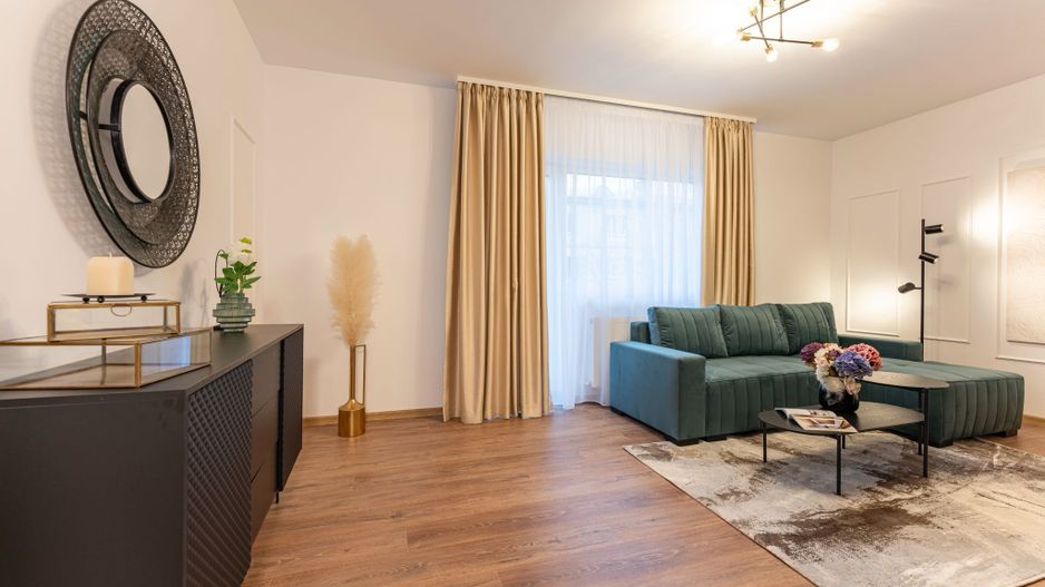 Apartament de inchiriat cu 3 camere - Poză 1