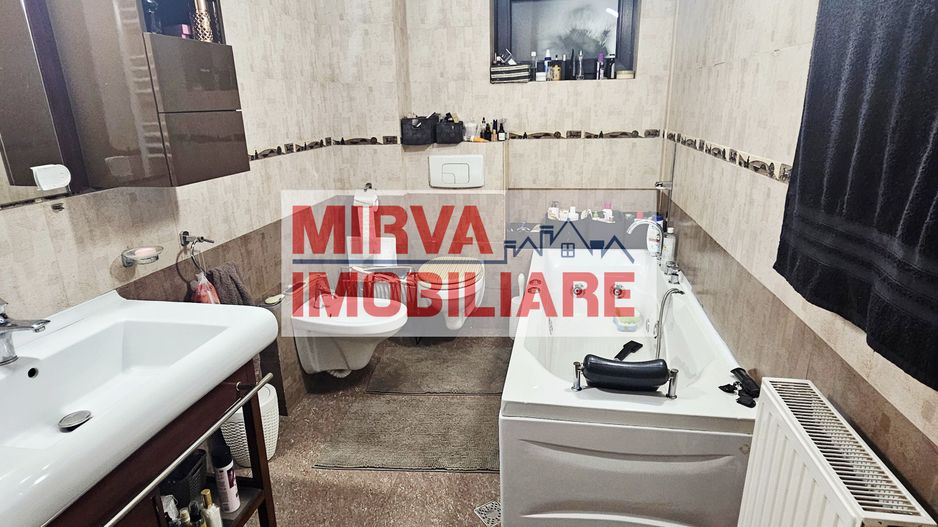 🏡 Casă deosebită – 2 unități locative, 6 dormitoare, zona Albert - Poză 20