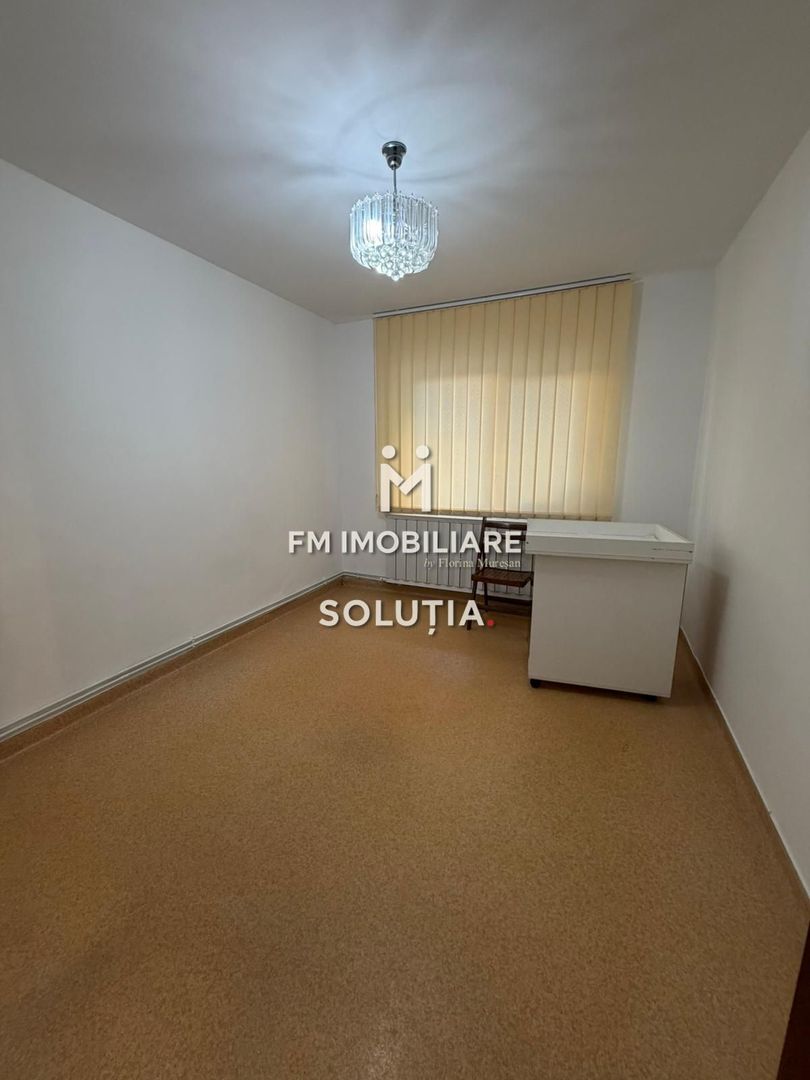 Apartament 3 camere, decomandat, zona Moldovei! - Poză 8