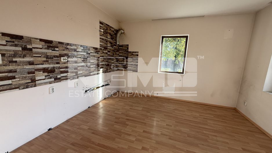 Casă P+M | Mitocul Dragomirnei | 898 mp teren | Foișor & Anexe - Poză 6