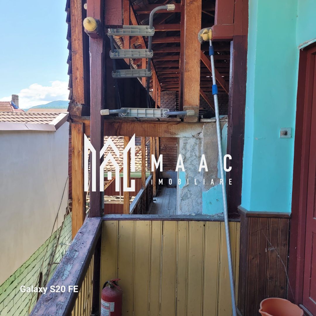 Casă 12 camere de vânzare | Central, Săliște | 420 mp, teren 500 mp - Poză 11