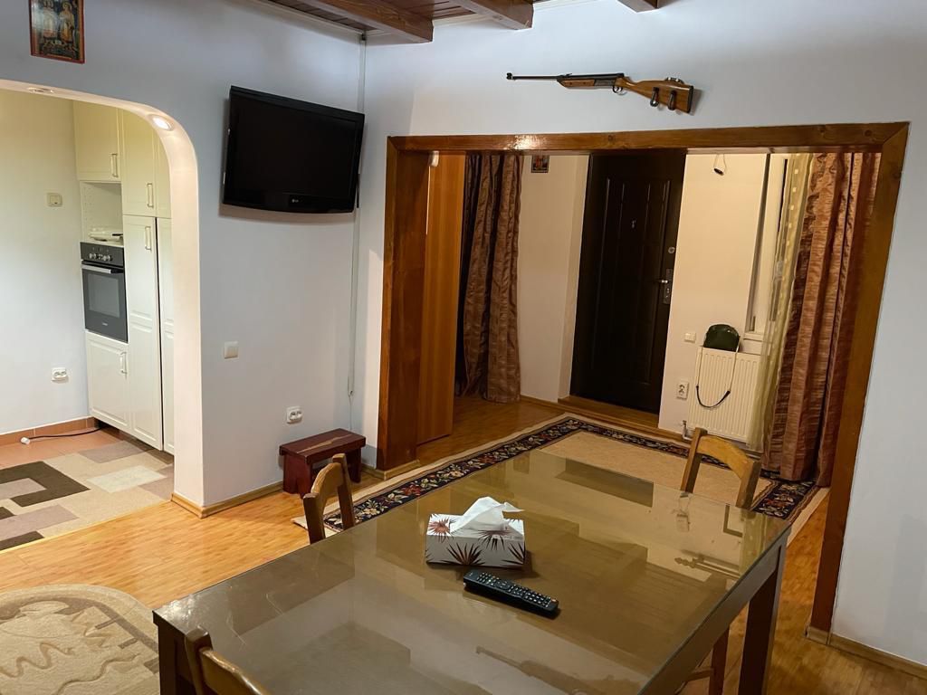 vila indiv+1198mp teren/pe DN4(sosBucuresti) in Frumusani/jud.Calarasi - Poză 19