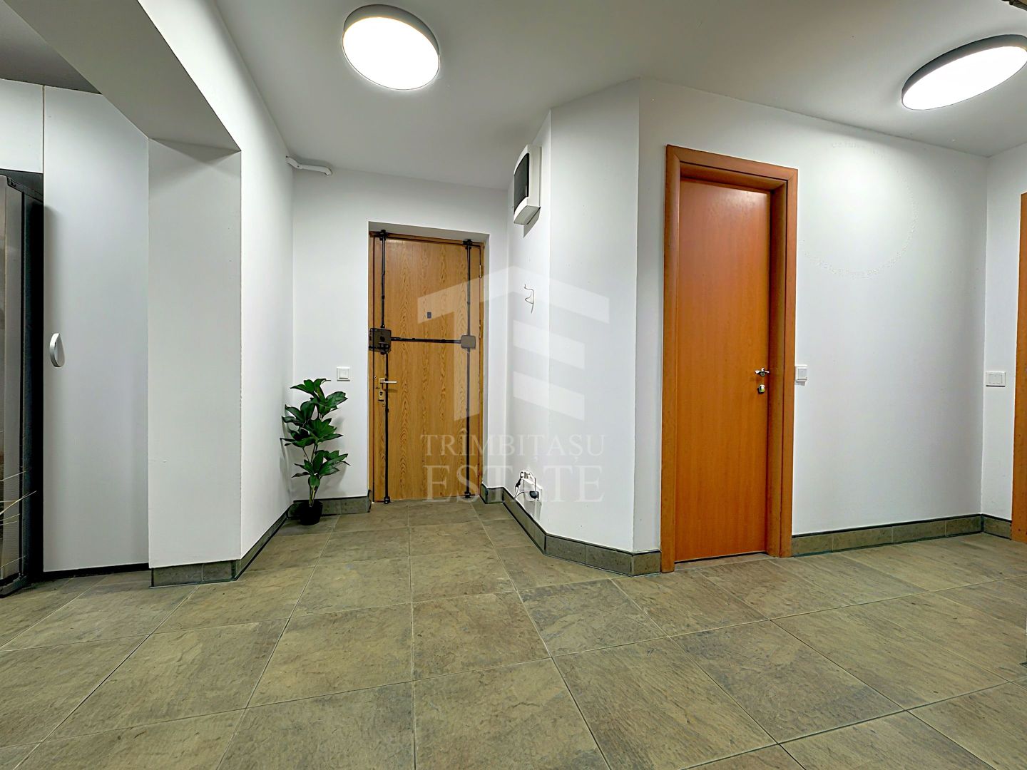 Decebal | 3 camere 97 mp utili | Centrală proprie | Etaj 2/8 - Poză 9
