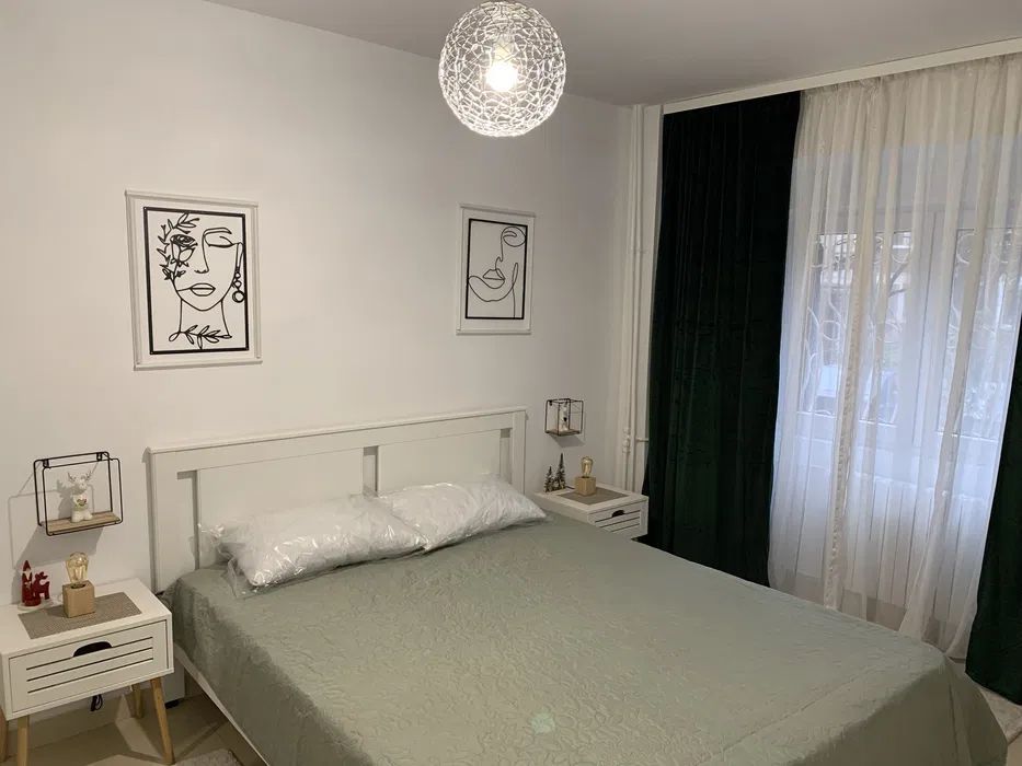 Apartamet 3 camere zona Timpuri Noi - Poză 3