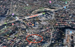 De vânzare teren pentru construcții 4,44 ari cu construcție comercială 123,6 m.p. PUZ zona R3. - Poză 1