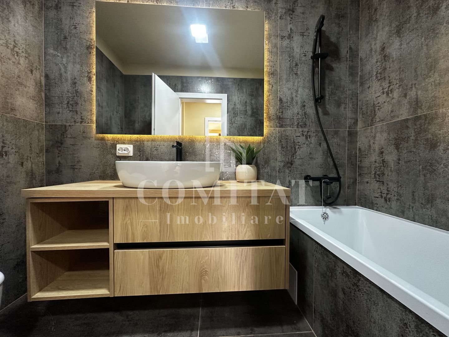 Apartament ultrafinisat | Parcare în garaj subteran | Zona Eroilor - Poză 27