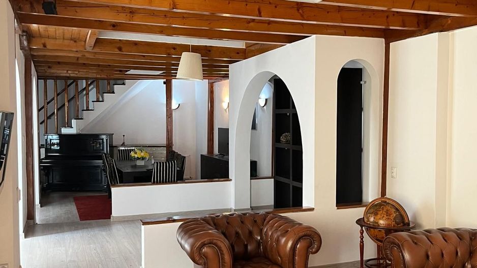 Vila cu piscina Herastrau | Panouri solare | Parcare | Rezidential sau birouri - Poză 1