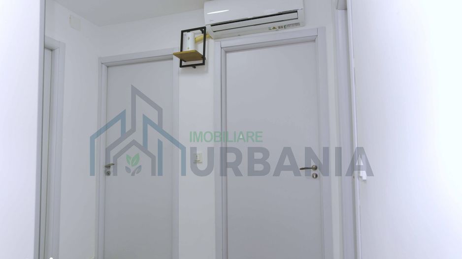 Apartament spatios renovat, Podu Iloaiei, etaj 2 - Poză 5