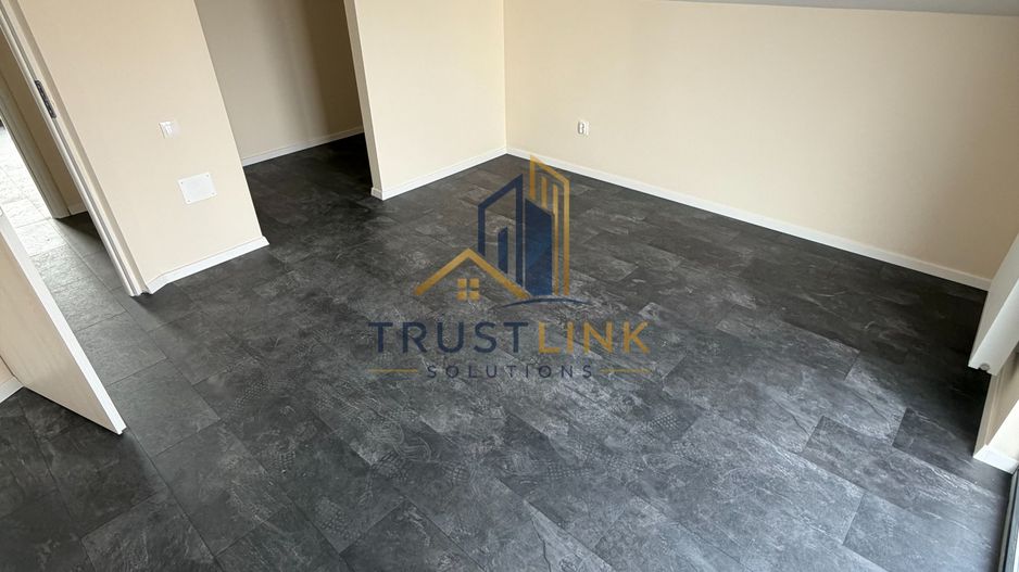 Casa individuala 4 camere Finalizata 380mp curte Berceni - Poză 17