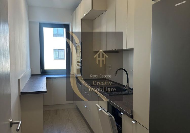 Apartament decomandat cu 2 camere - Poză 1