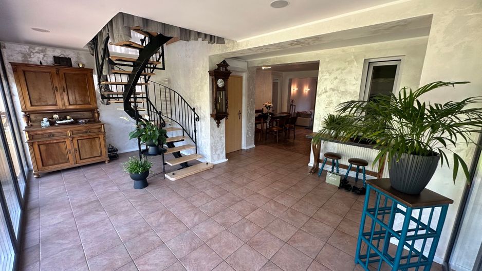 Casa Parter + Mansarda în Braytim - Poză 11