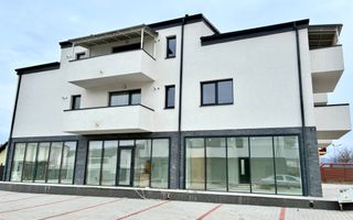 Spațiu Comercial / Sanpetru / 156 mp utili / Parcare 8 Locuri - Poză 1