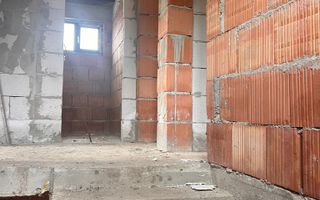 Casa individuala semifinisata in Sanicoara - Poză 14