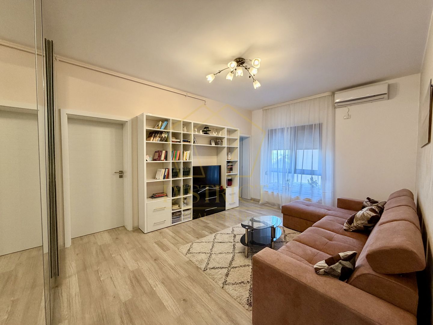 Apartament deosebit cu 2 camere | Braytim - Poză 2