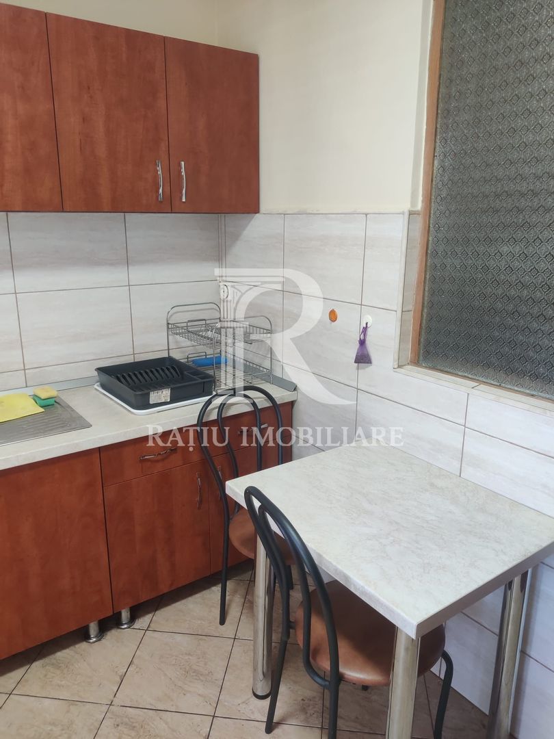 Apartament cu 3 camere de închiriat | Centrul Civic | Oradea - Poză 14