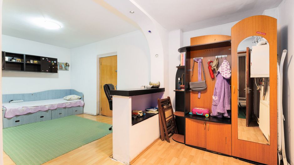 Decebal-Invingatorilor Vila 6 camere-455mp teren - Poză 7