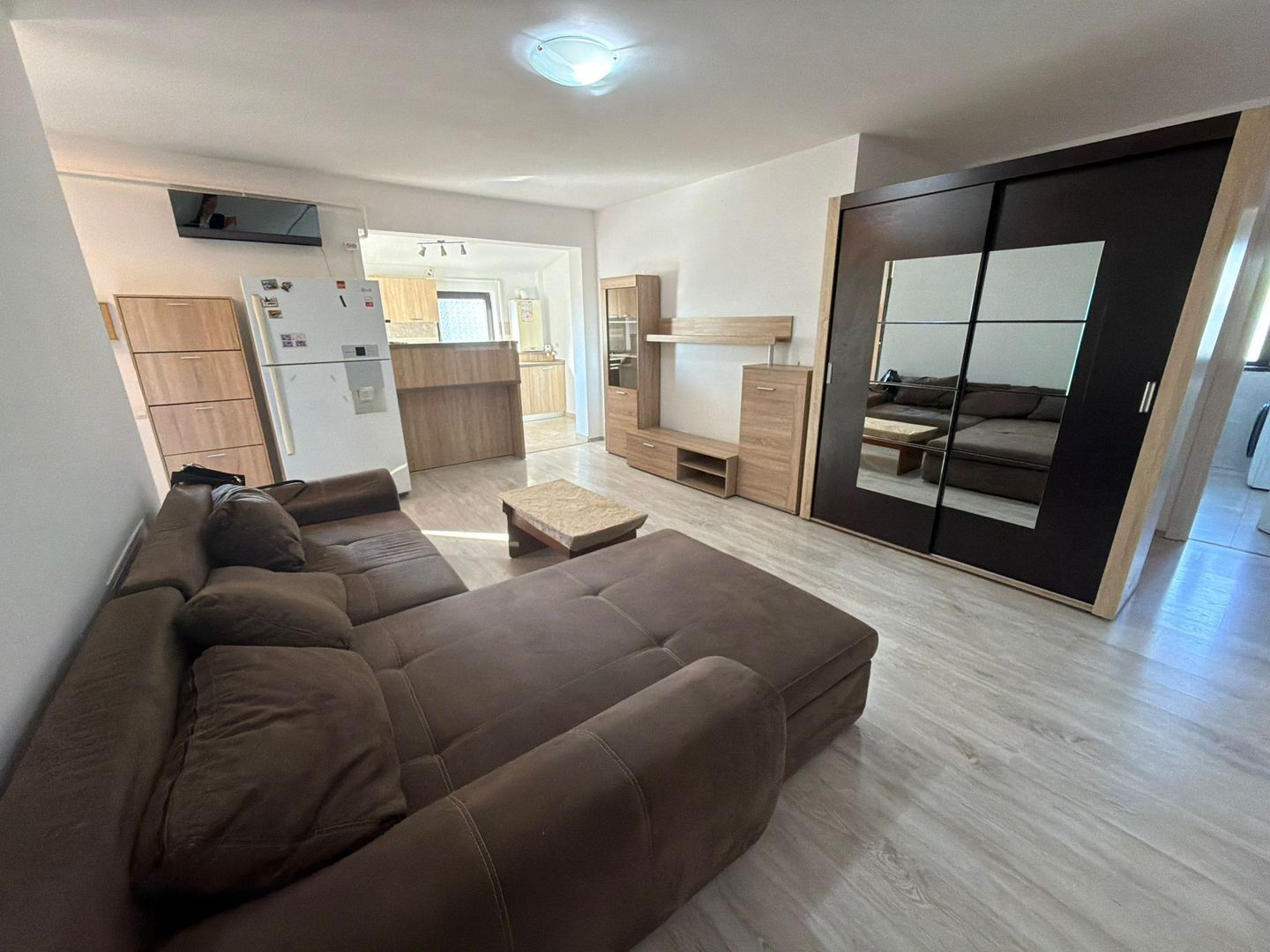 APARTAMENT 2 CAMERE SOS. ALEXANDRIEI - Poză 2