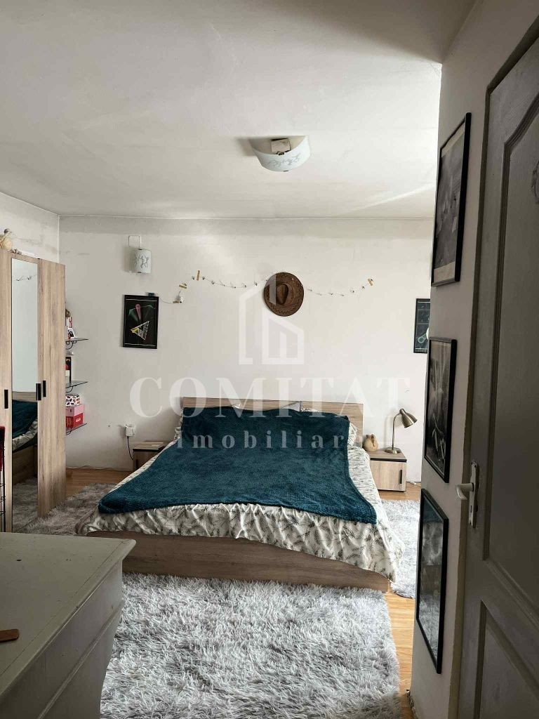 Apartament la curte | Zona Andrei Mureșanu - Poză 1