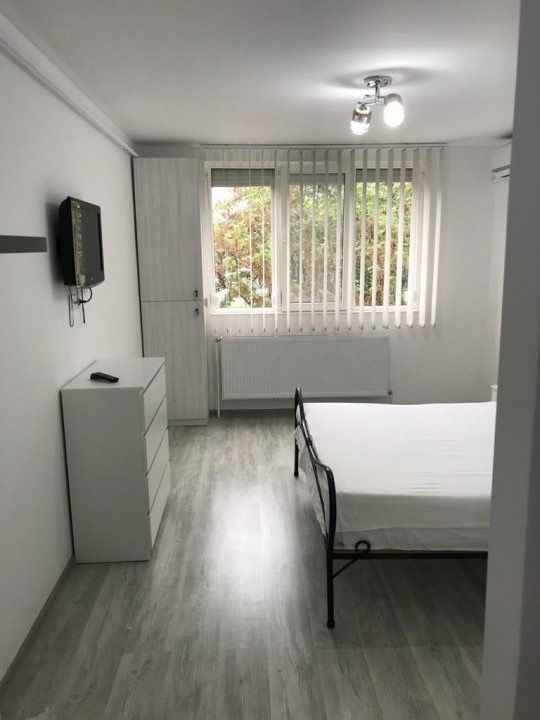 Garsoniera Tiglina 1, etaj 1 renovata recent - Poză 1