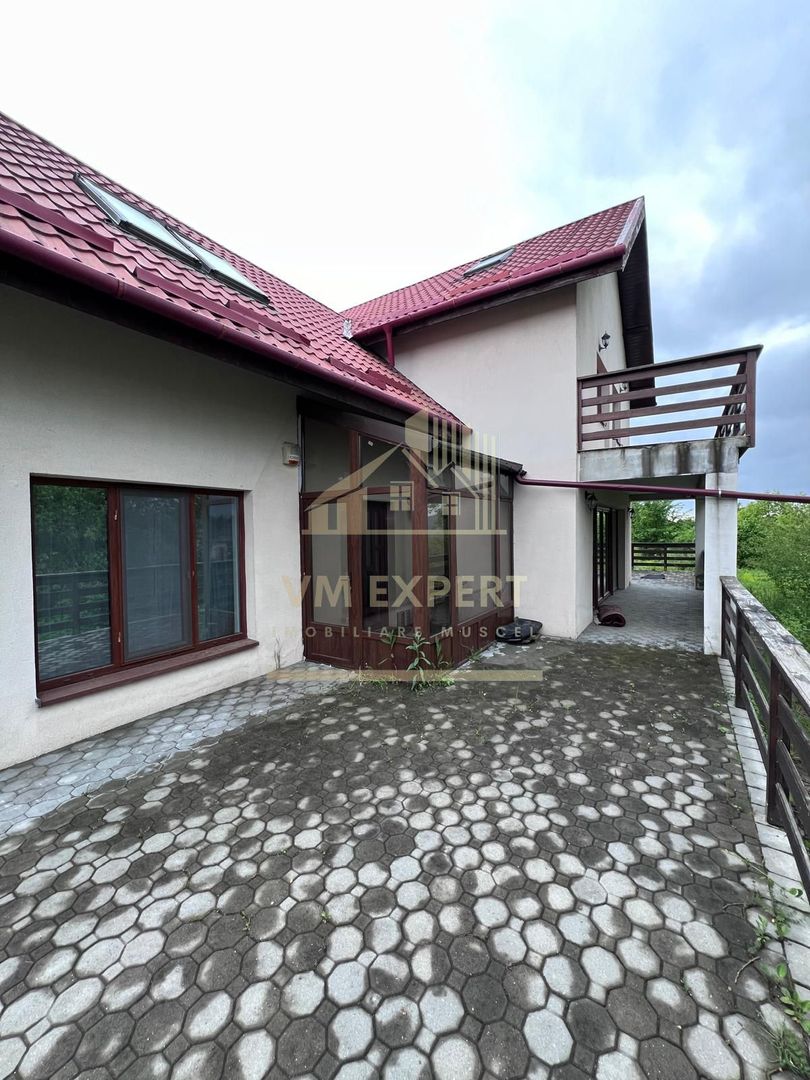 VILA 6 CAMERE 270 MP TEREN 1044 MP CÂMPULUNG, 0 COMISION CUMPARATOR - Poză 23