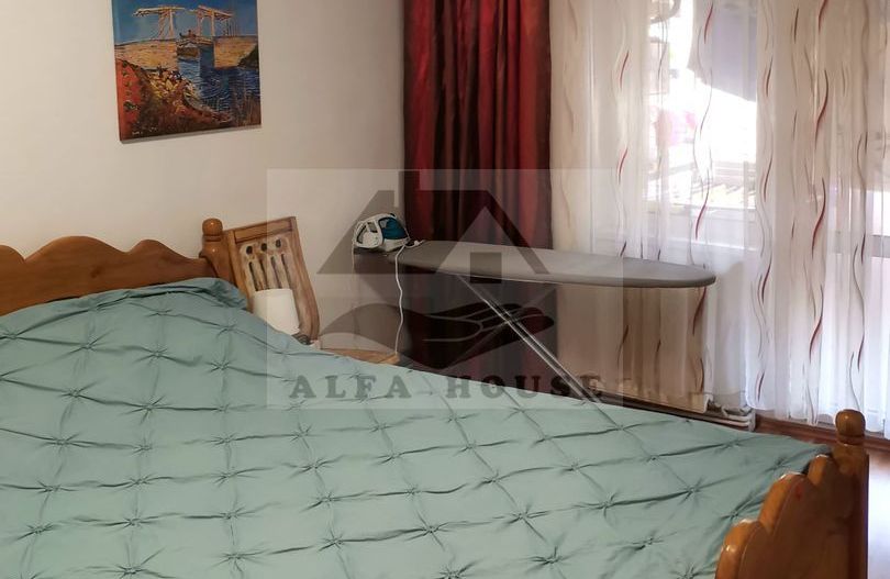 Apartament cu trei camere, zona Racadau 74 mp - parcul Trandafirilor - Poză 14
