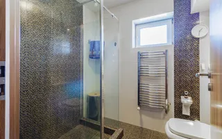 Clădire modernă, versatilă, cu terasă panoramică – locuință sau business - Poză 12