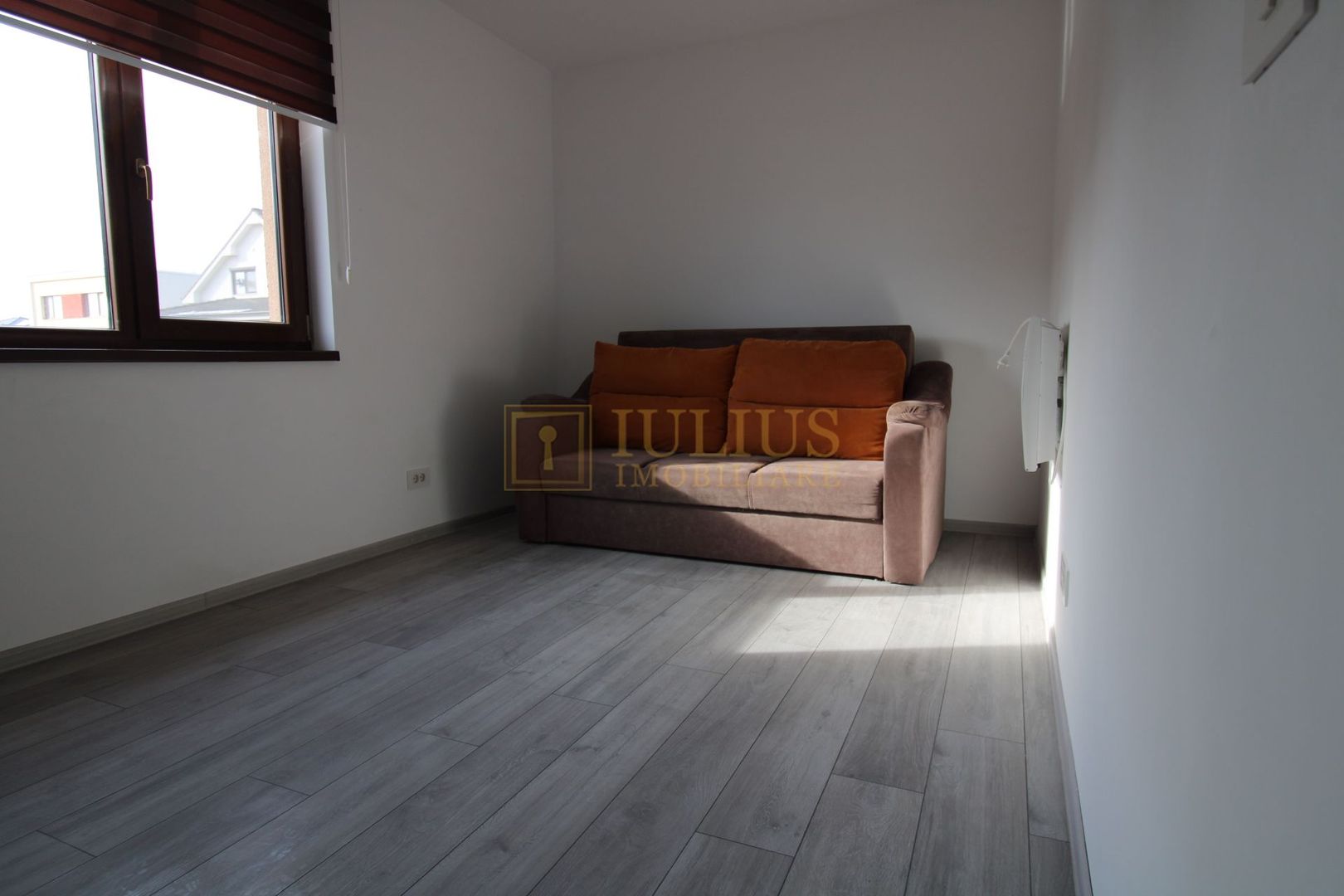 3 camere, 2 bai, la 10 minute de Spitalul judetean, centrala proprie - Poză 8