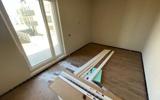 Gardina privata. Strada asfaltata. Pozitie excelenta. - Poză 5