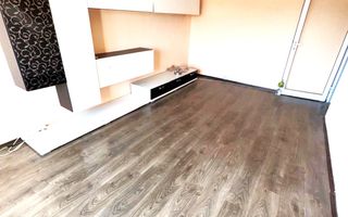 68.ooo euro, apartament 3 camere, decomandat, Micro 16 - Poză 3