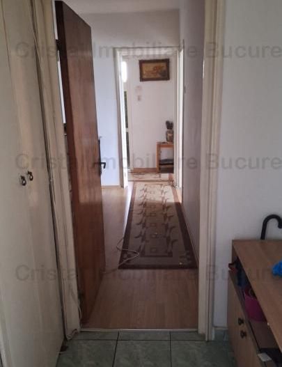 Vanzare Apartament 3 camere, Aparatorii Patriei. - Poză 5