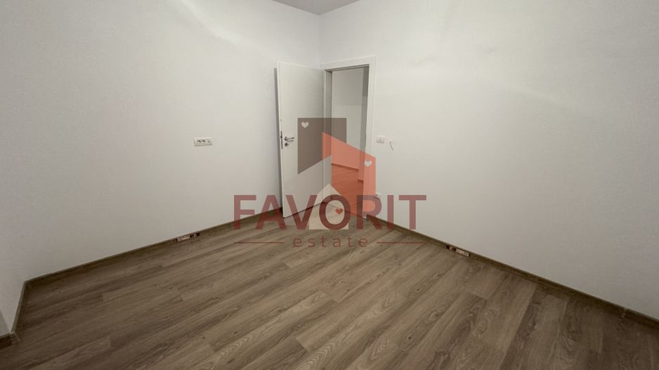 Langa mijloc de transport. 1 loc de parcare in CF. TVA 21% inclus. - Poză 11
