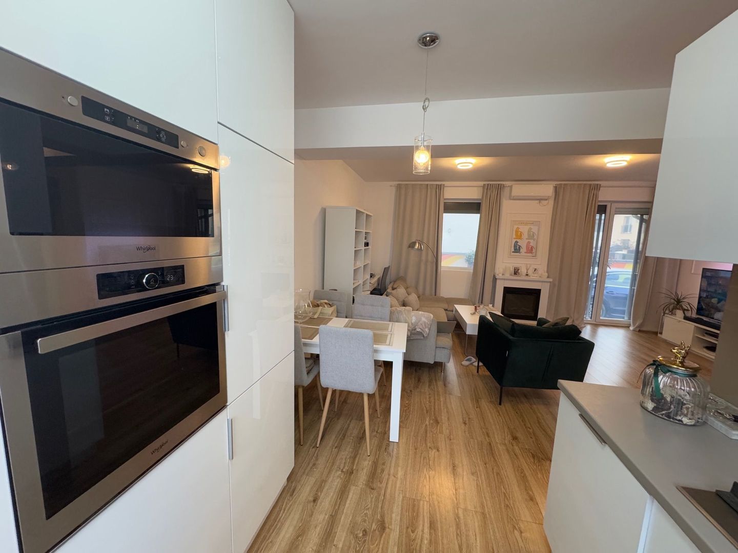 Vila 23 august Otopeni-Tunari, TOATE UTILITATILE, Zona buna 0% comision - Poză 3