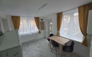 Apartament 1 Camera I Renovat I Curte I Strand - Poză 1