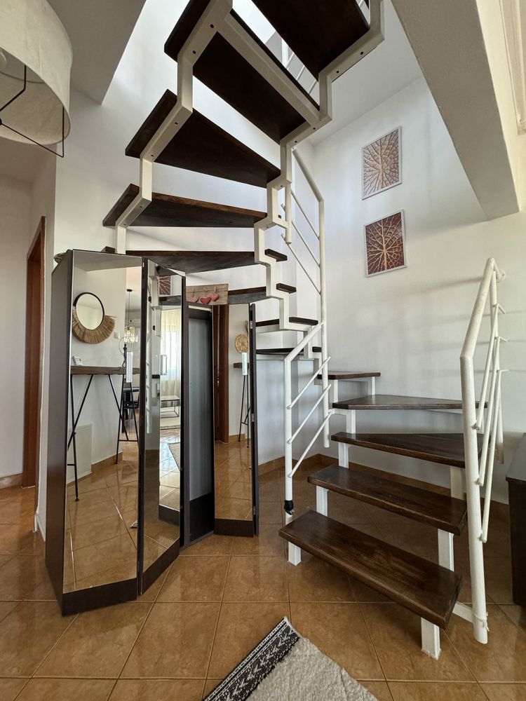 Apartament pe 2 nivele | 4 camere - Poză 3