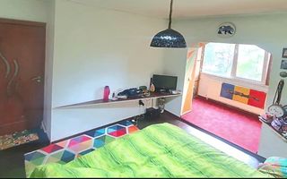Apartament cu patru camere, zona Tractorul 90 mp - Poză 4