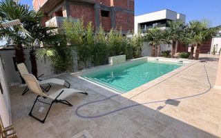 Casă / Vilă de vânzare în Central, Pantelimon - Poză 24