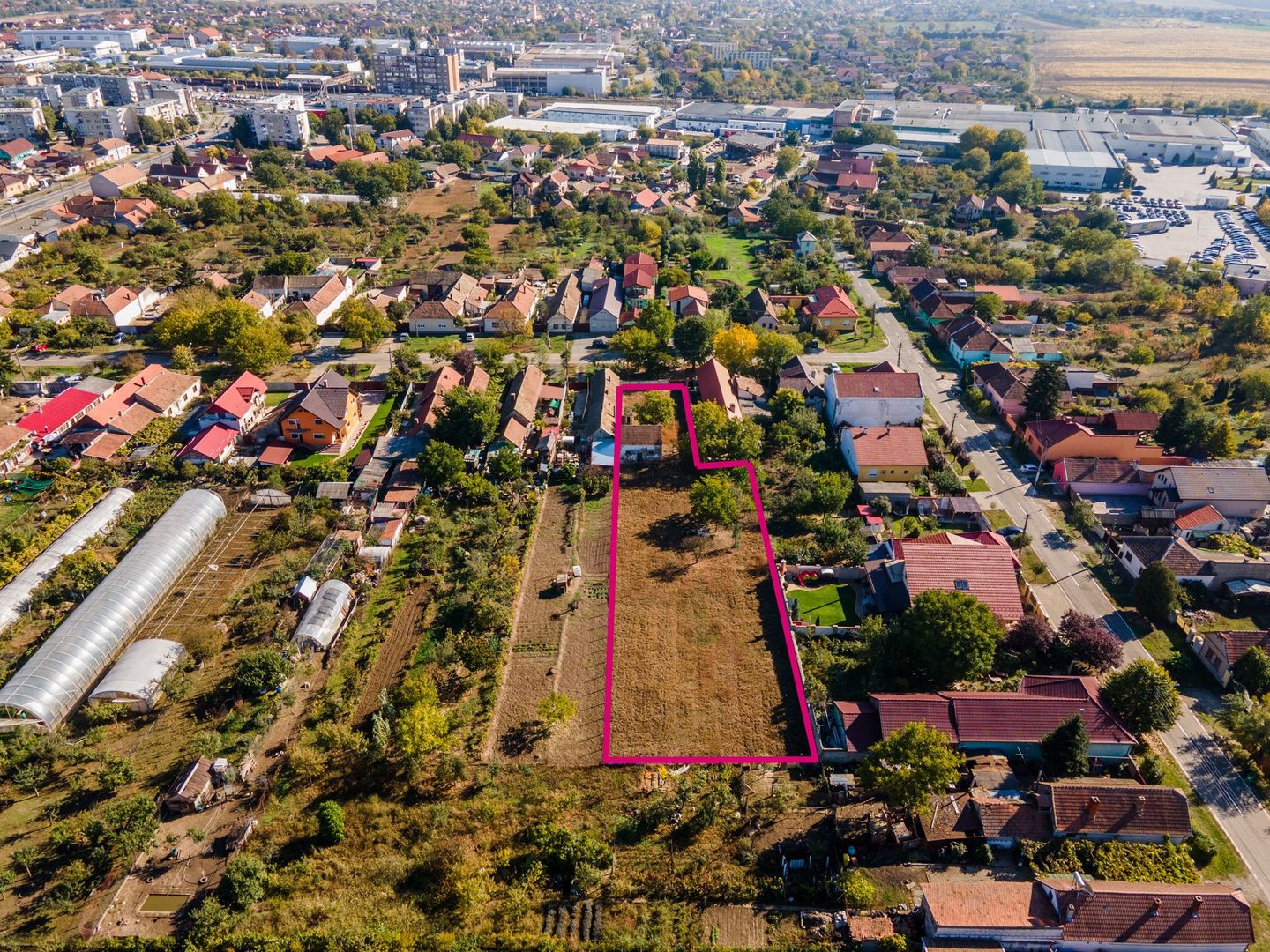 Teren construibil, cu utilitati, în  Aradul Nou, 2200 mp - Poză 2